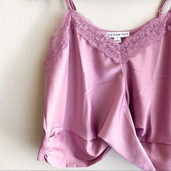 Y2K Lace pink satin cami crop top - Picture 4 of 5